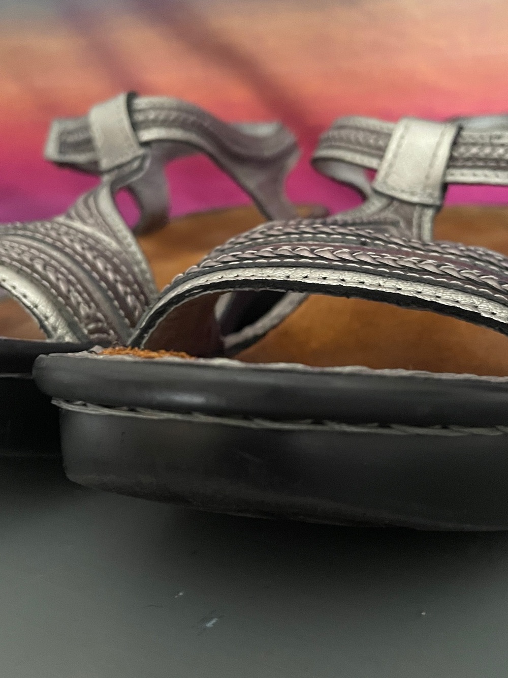Naot Nara Silver Pewter Leather Comfort Sandals Hook Loop EU 41 US 10-10.5 - Picture 5 of 14
